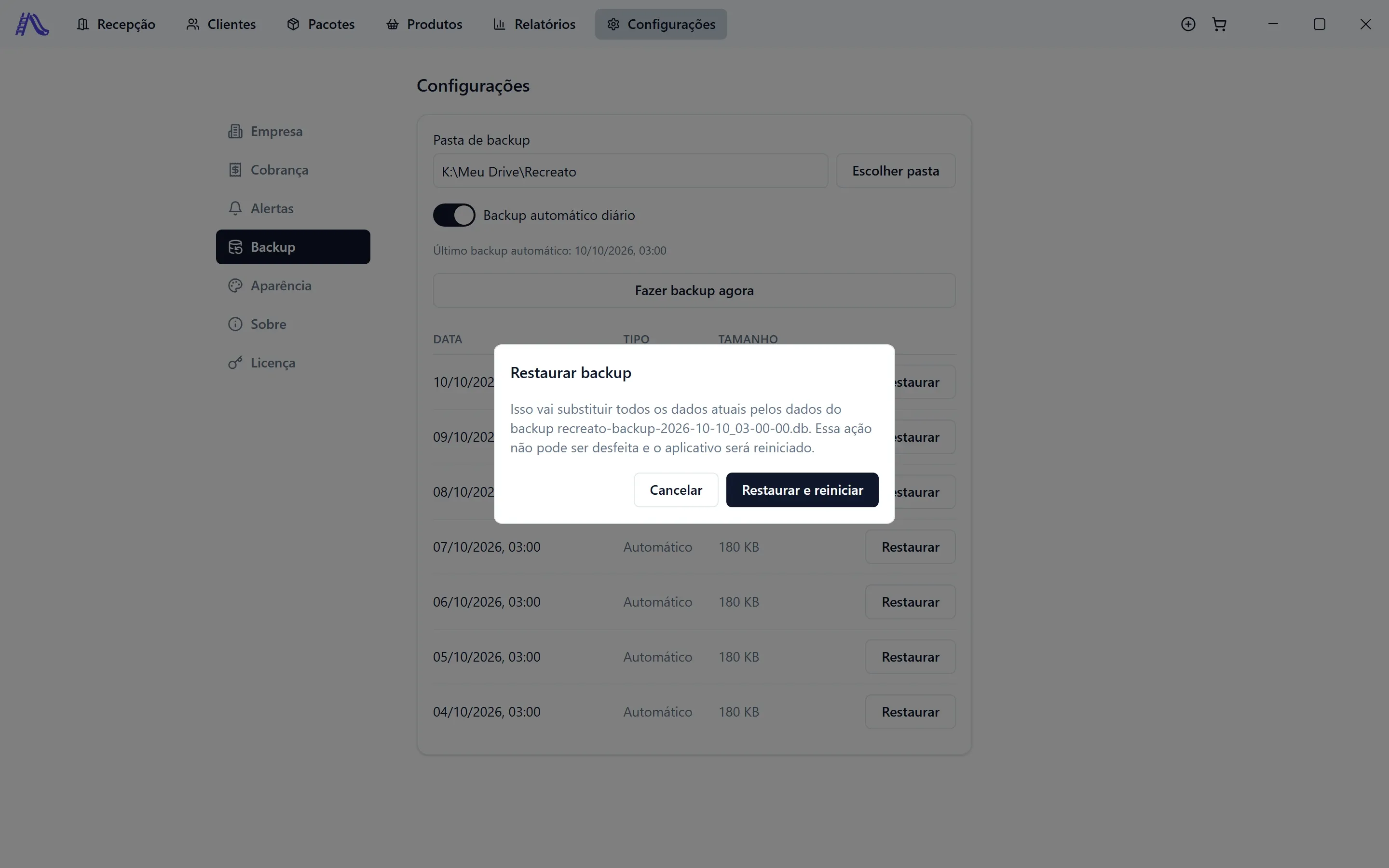 Janela Restaurar backup avisando que todos os dados atuais serão substituídos pelos do backup de 10/10/2026 e que o aplicativo será reiniciado, com os botões Cancelar e Restaurar e reiniciar